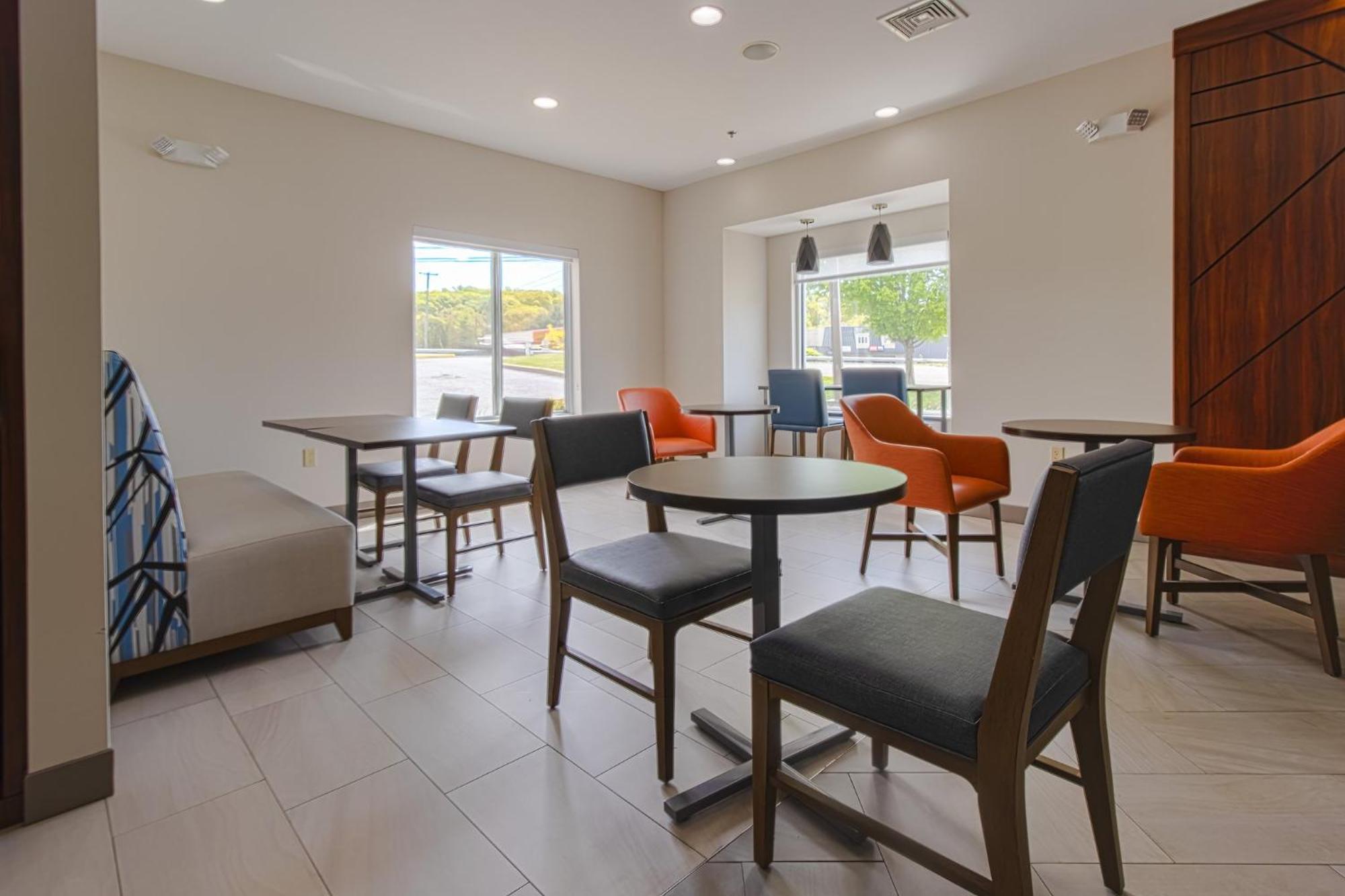 纽因顿智选假日酒店 Newington 外观 照片